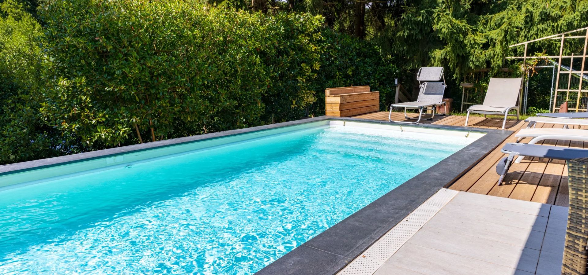 Piscine extérieure chauffée de La Grange d'Hélène